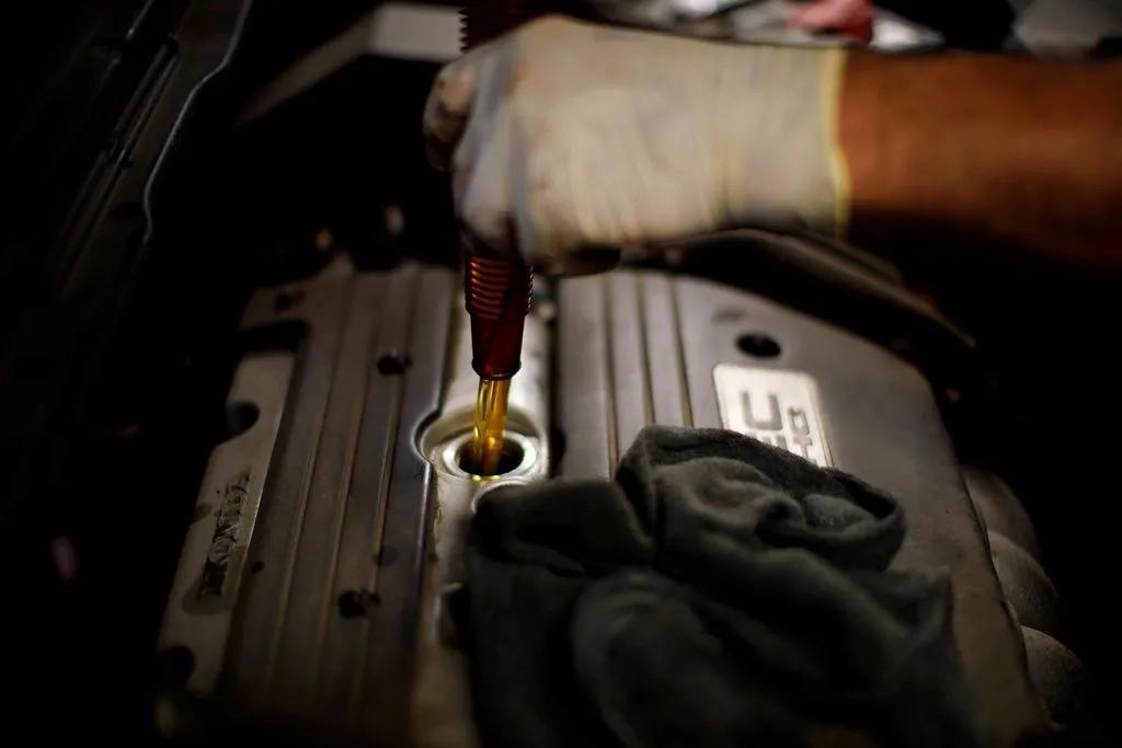 Manufacturers are rigging the repair market