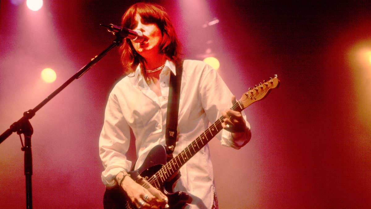 Pretenders icon Chrissie Hynde, 75, rocks leather and shows off her ...