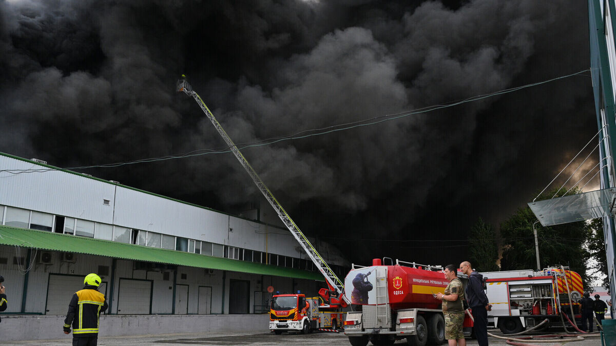 Ukrainian drones kill two in Russia as Moscow again targets Black Sea port