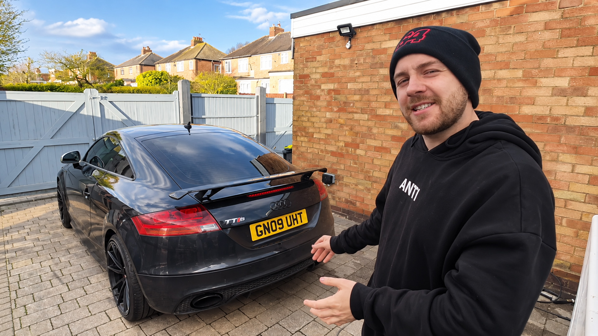 Complete transformation of a fire-damaged stolen Audi TTS