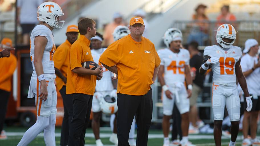 Tennessee football makes significant jump in new AP poll rankings