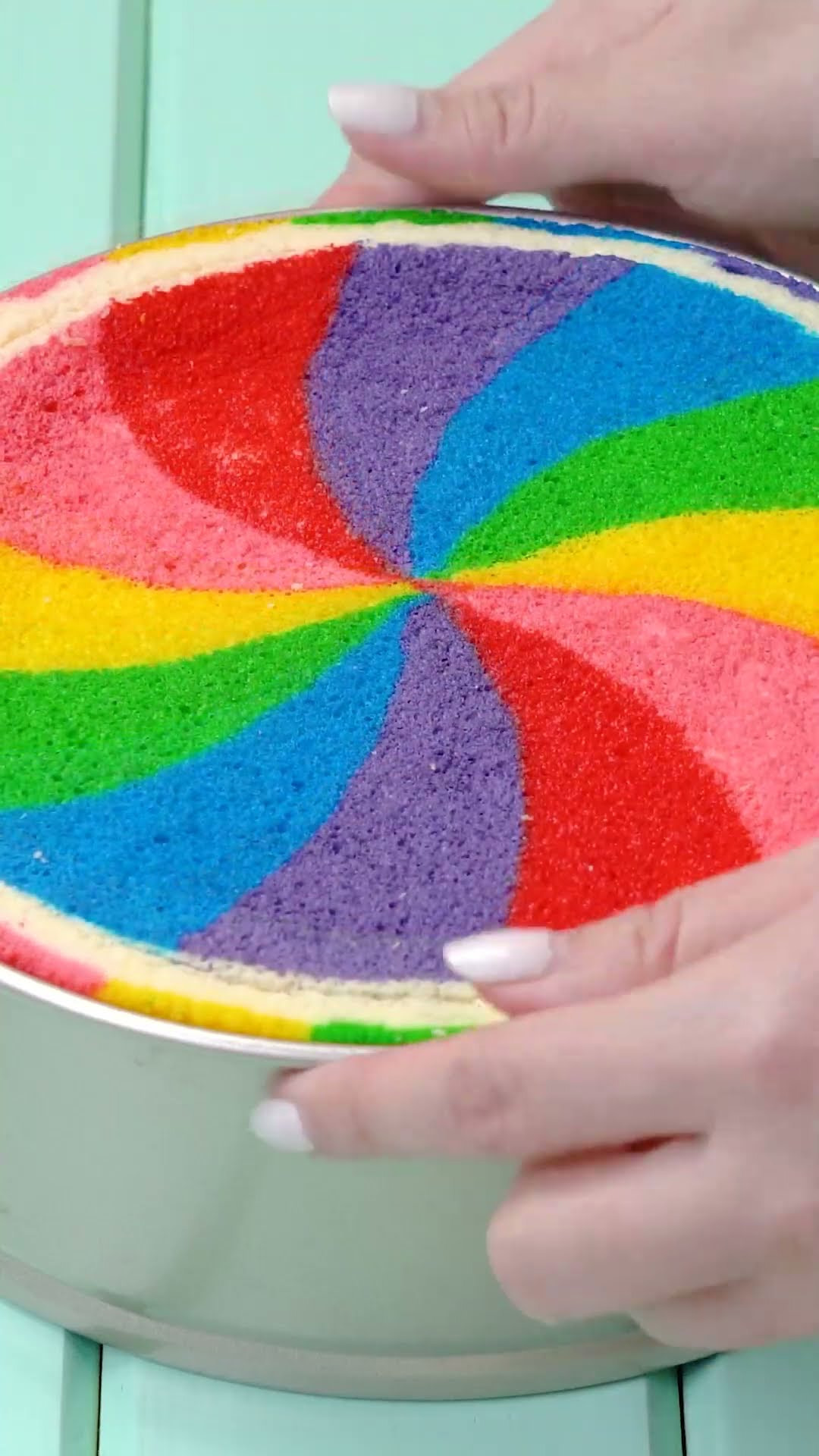 Colorful rainbow cake decorating process and design