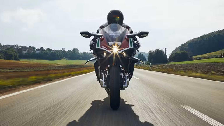 This Bimota has an insane design that somehow makes complete sense, but ...