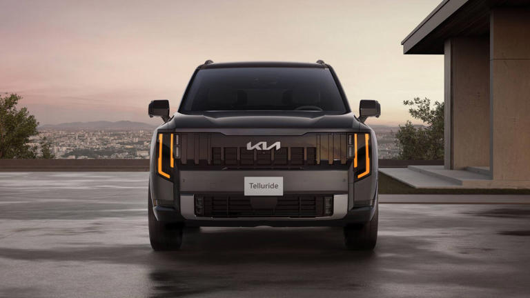 2027 Kia Telluride review: The truck that put Kia on the map has a luxe ...