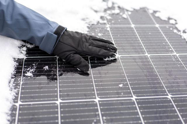 Off-grid solar user in -20 F climate asks about 100-foot run, gets a ...