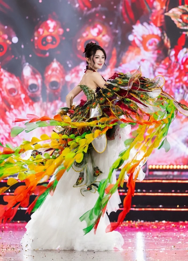 Á hậu Khánh Như sẽ mang tranh Đông Hồ lên sân khấu Miss International 2026