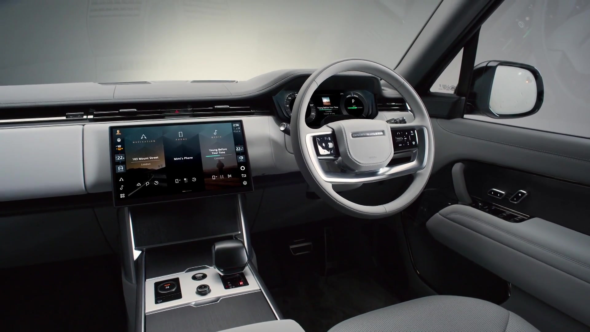 Range Rover electric interior design in mauve