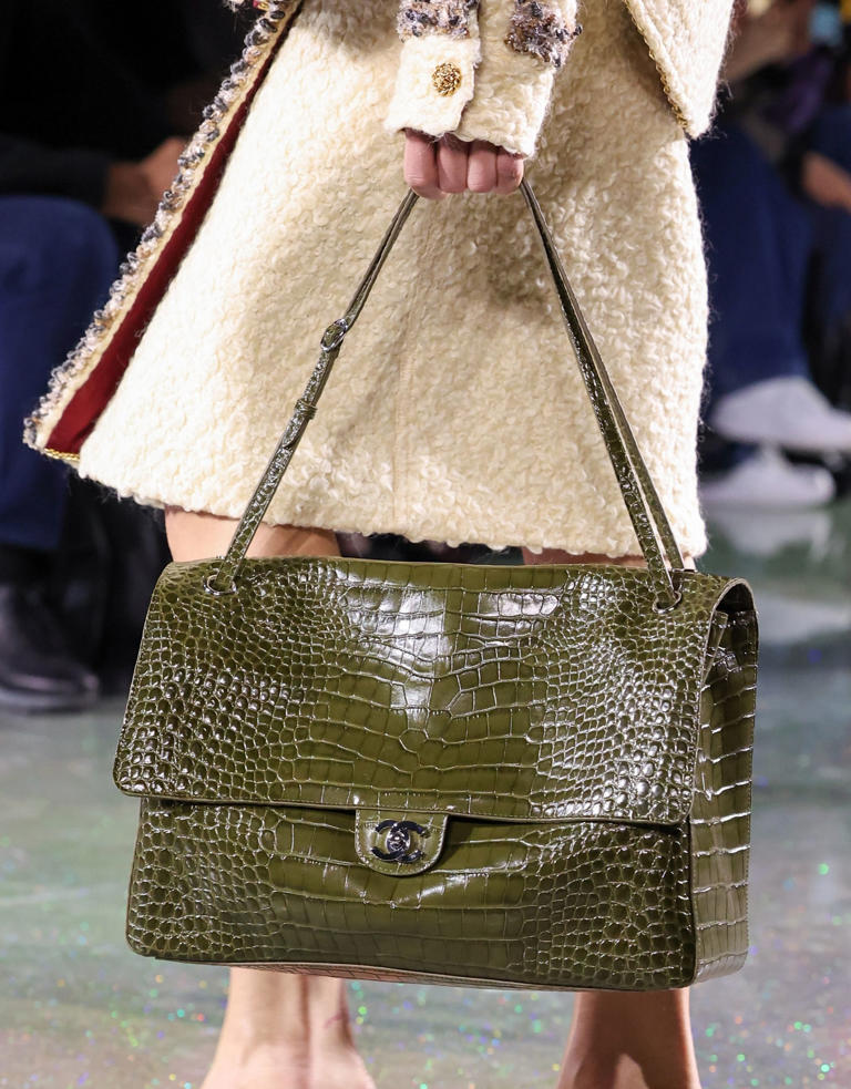 7 autumn/winter handbag trends 2026: buy now, wear forever