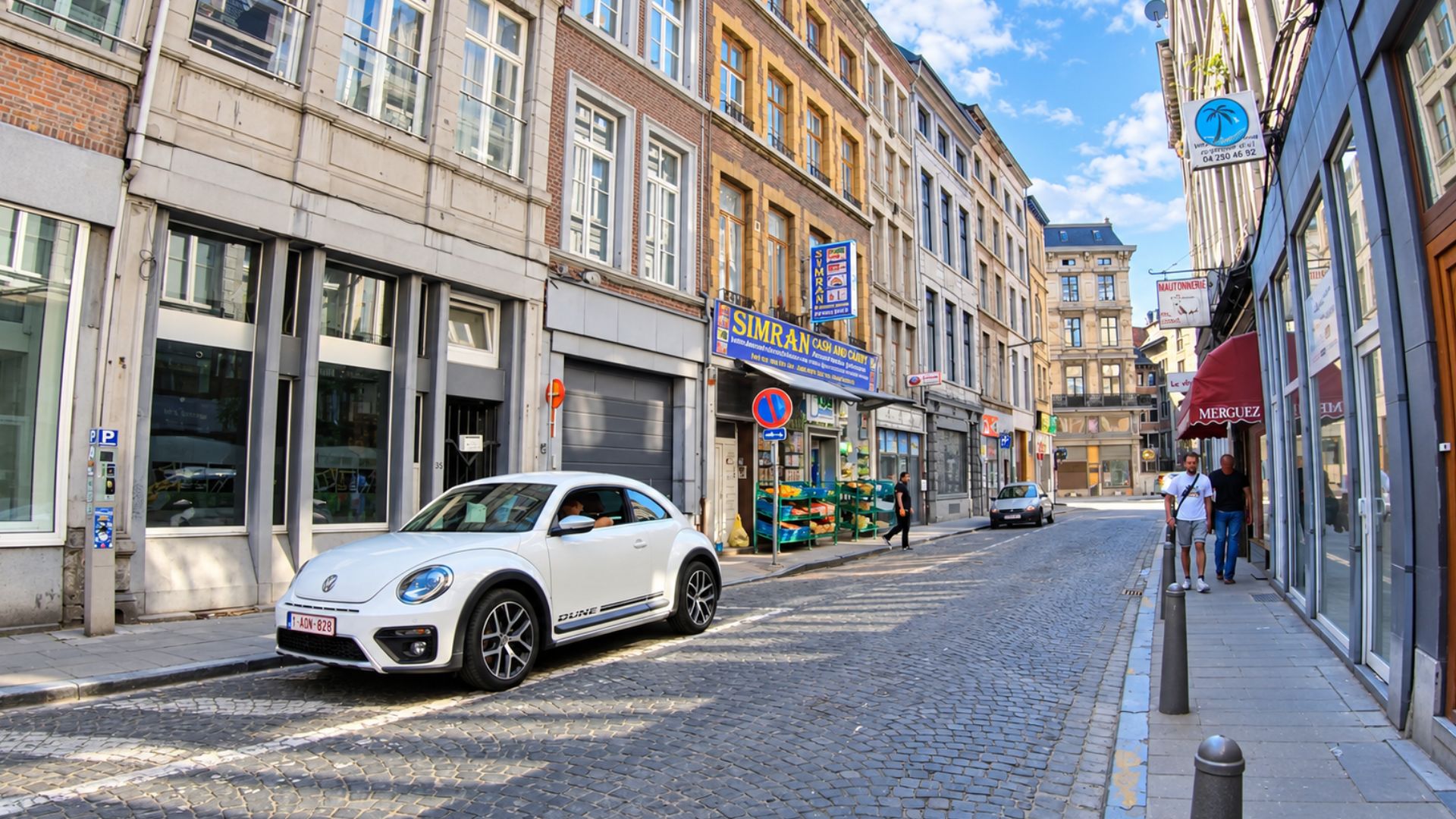 Menjelajahi Pusat Kota Liège yang Berbatu Paving (4K)
