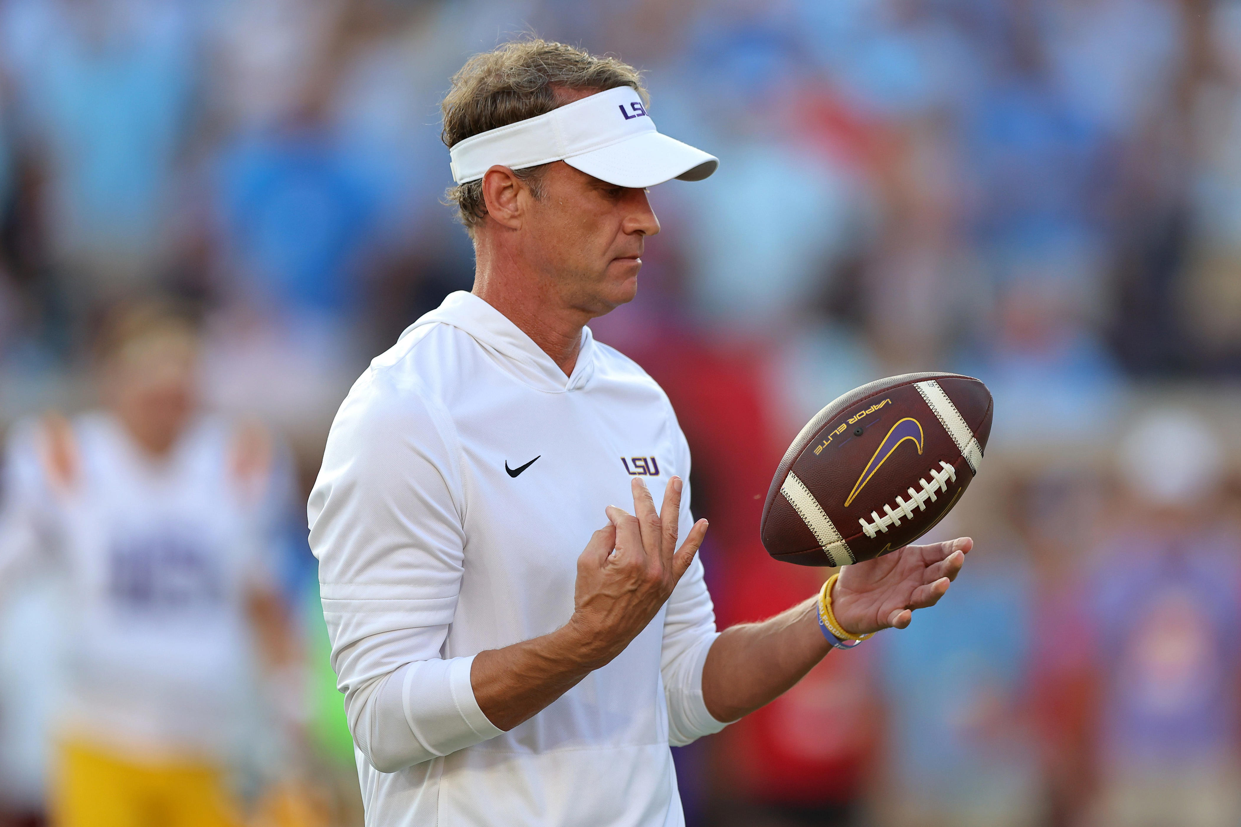 Ole Miss fans boo Lane Kiffin relentlessly. Then the LSU coach responded