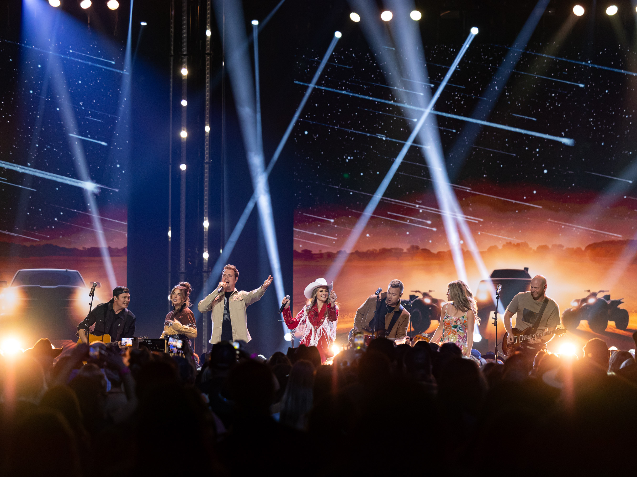 Whitcomb big winner as thousands attend CCMA Awards in Saskatoon