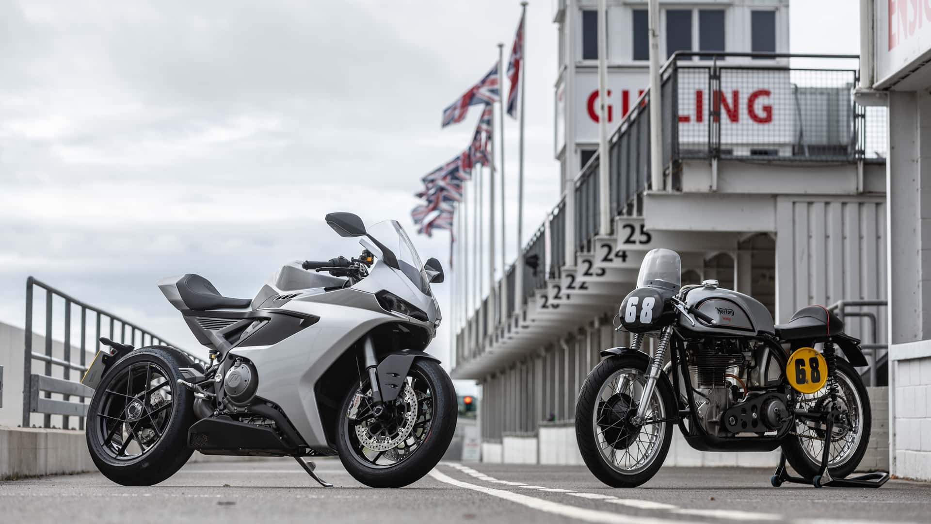 Norton brings historic 1953 Manx to Goodwood Revival to compete in ...
