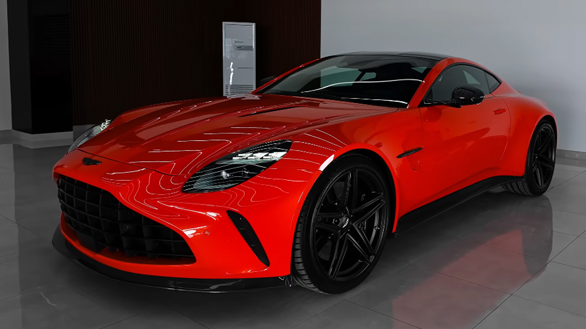 Aston Martin Vantage shows its strongest design