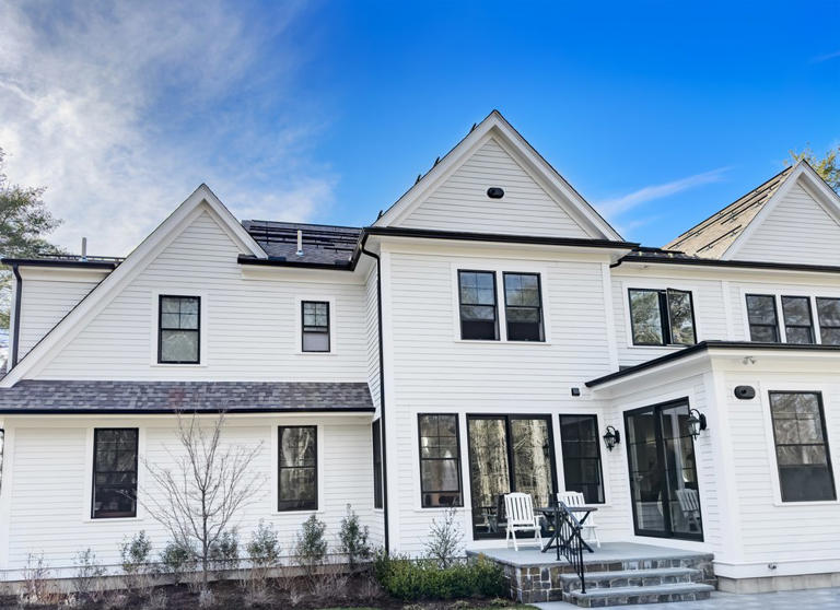 How the modern farmhouse went from trendy HGTV buzzword to inexpensive ...