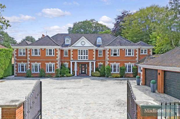 Billericay mansion with indoor pool and cinema room on sale for £4.5 ...