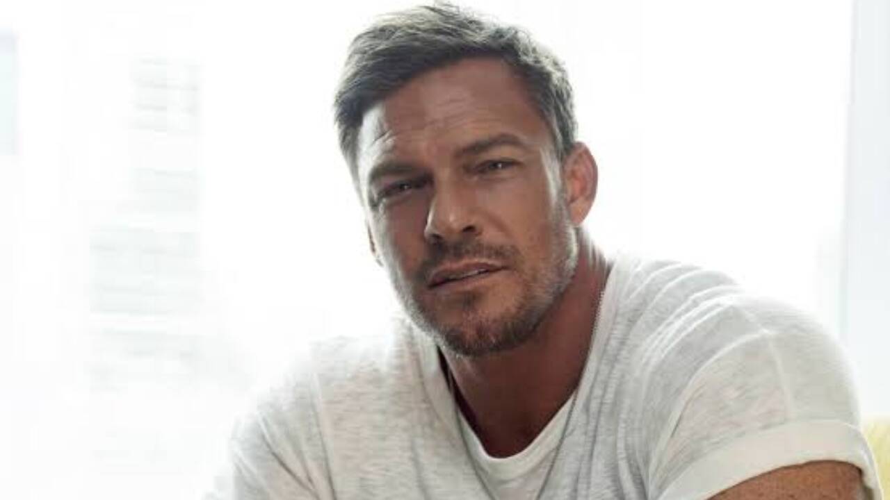 'Reacher' star Alan Ritchson details alleged blackmail ordeal; recalls ...