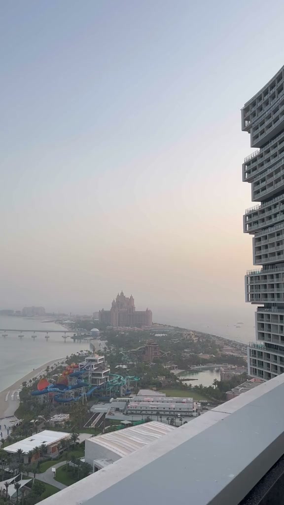 Sunset swim at Atlantis The Royal Dubai infinity pool