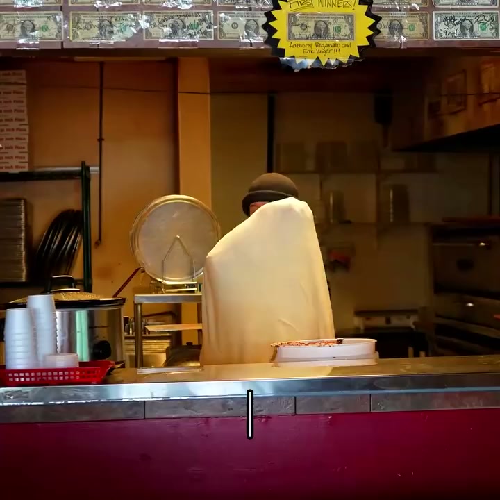 11.5-pound pizza challenge with Beard Meats Food
