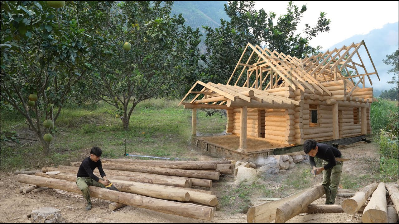 Peeling wood for the cabin