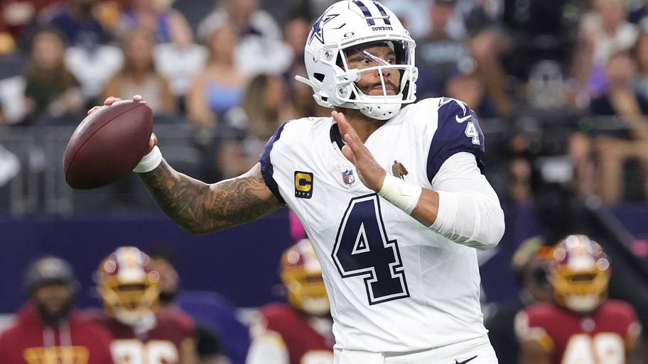 Dak Prescott just made Dallas Cowboys history with latest TD pass