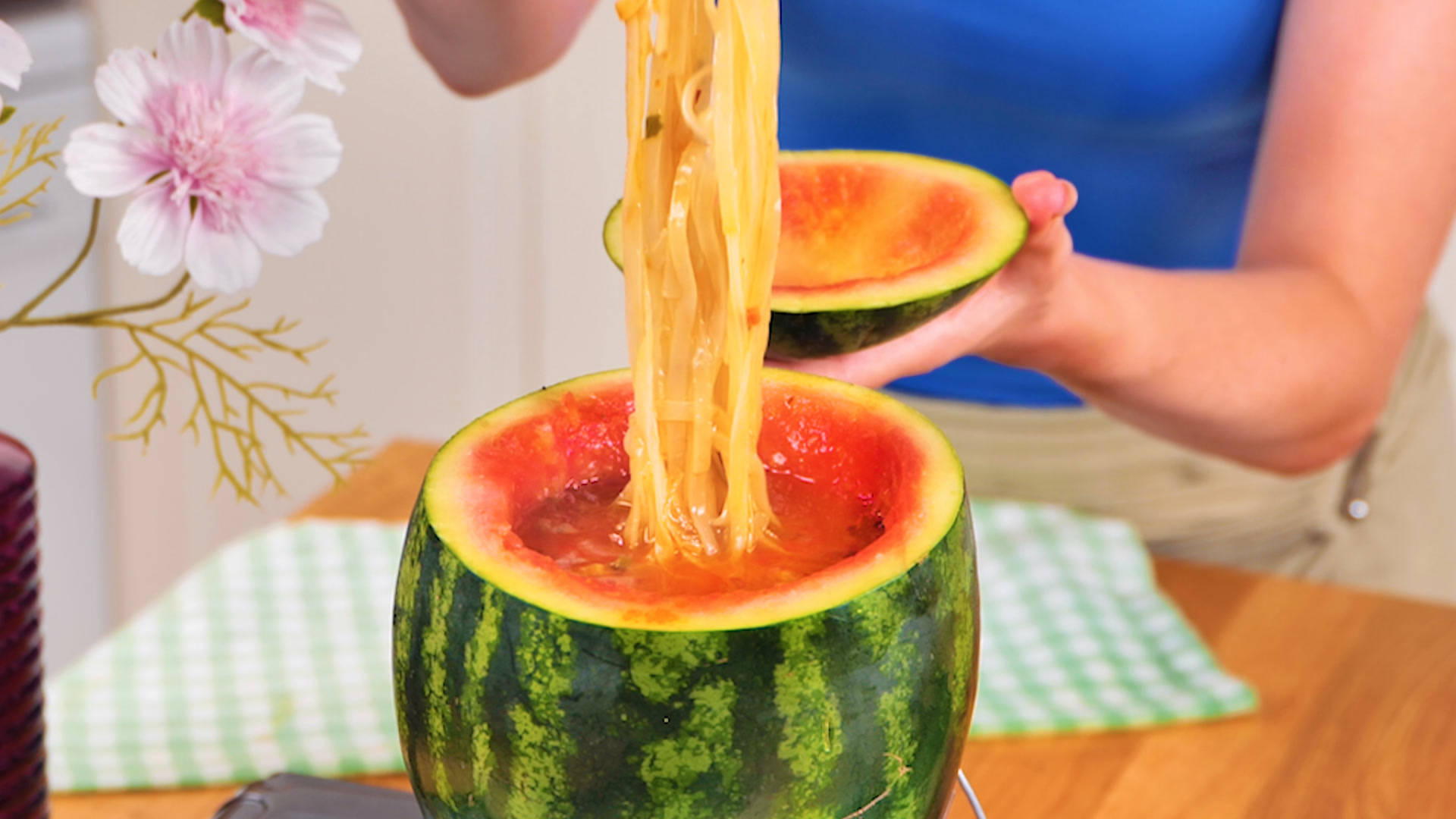 Awesome cooking hacks to make you a kitchen pro