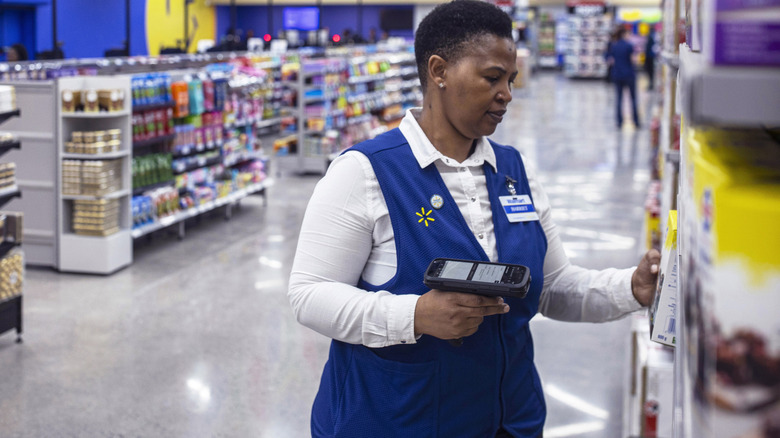 11 common customer complaints about Walmart's groceries