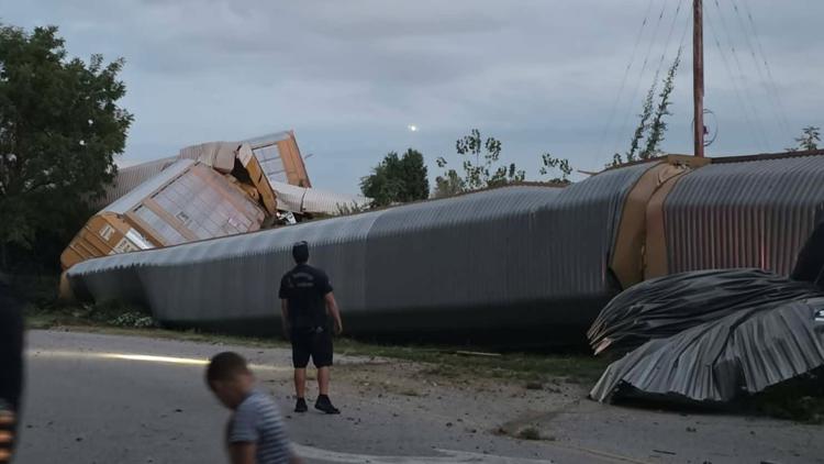 About 20 train cars derail in Ferguson, causing power outages; no injuries reported