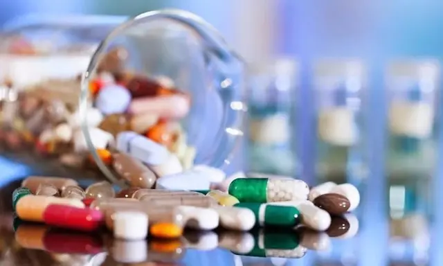 Spurious drugs: K'taka FDA cancels 16 drug licences of retailers ...