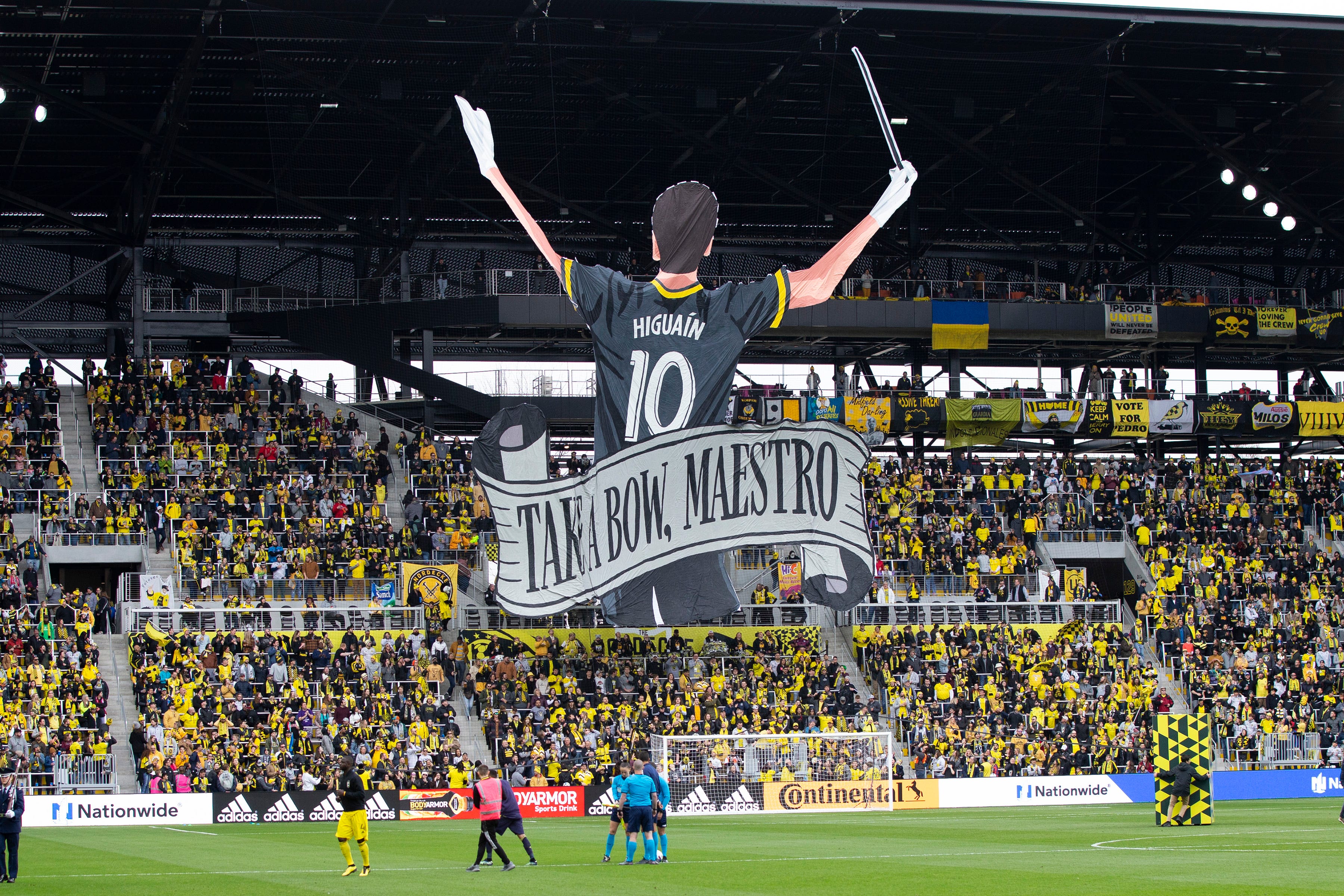Higuain fired by Columbus Crew 2 after alleged incident with female ref