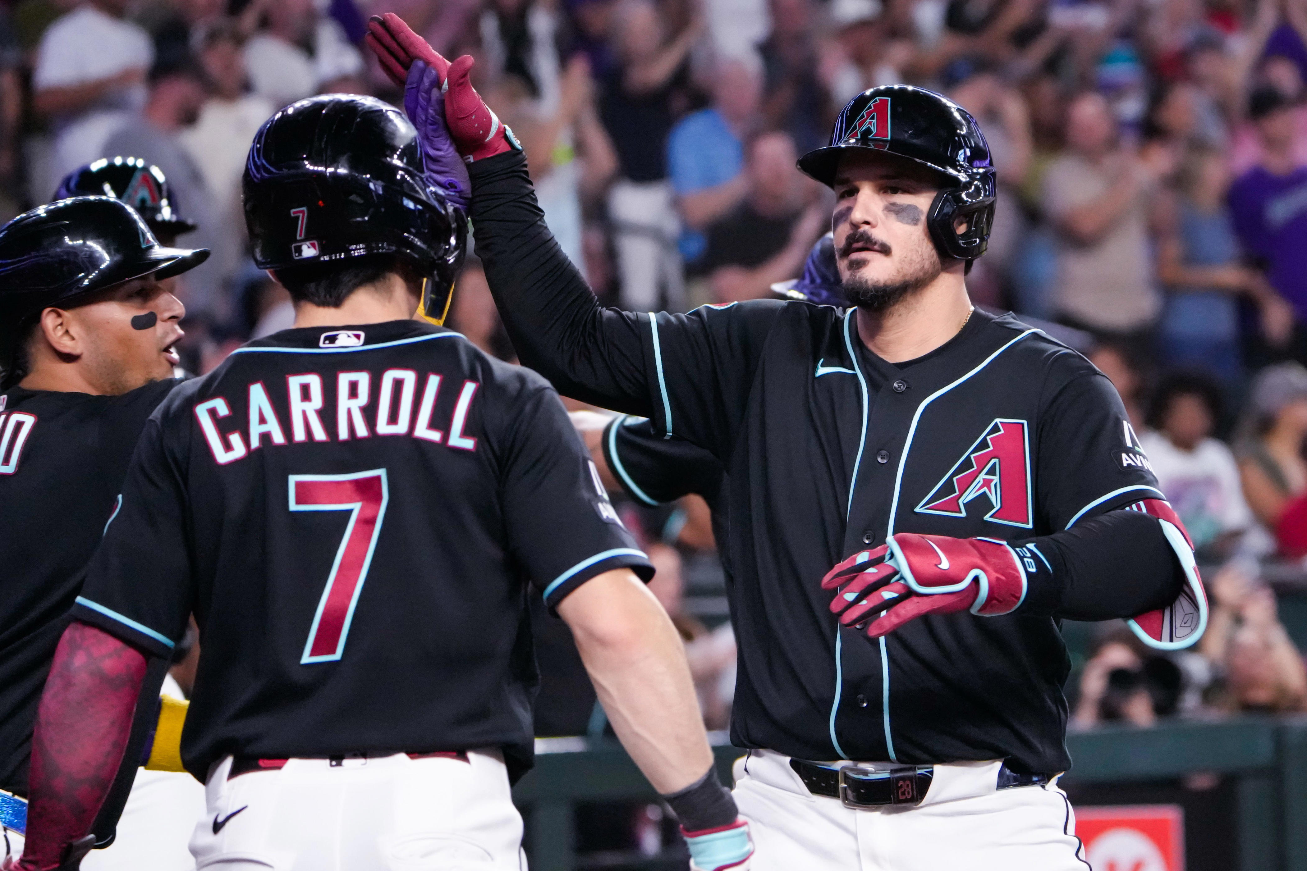 Updated playoff scenario sees Diamondbacks get closer in wild-card chase