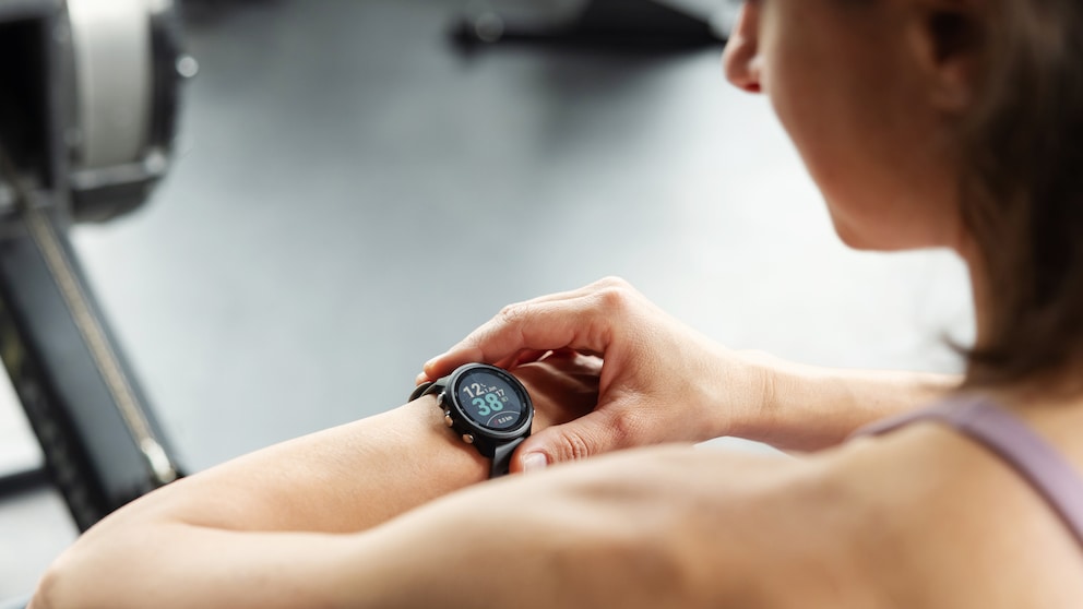 Smartwatch trap! Fitness watches often miscalculate calories