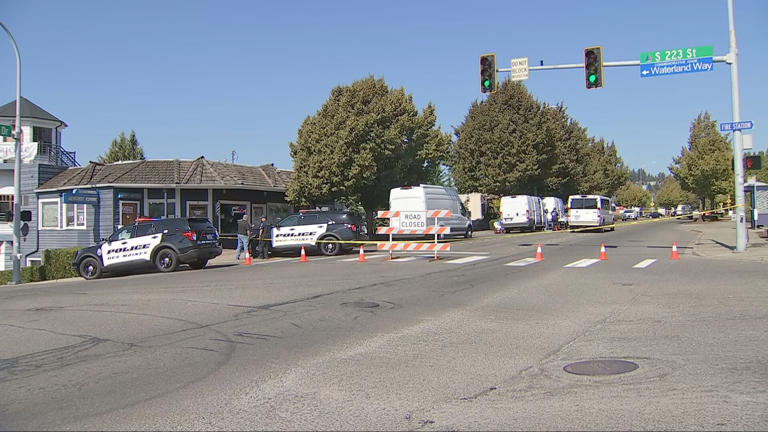 Docs: 2 men accused of shooting, killing bystander who tried to break ...