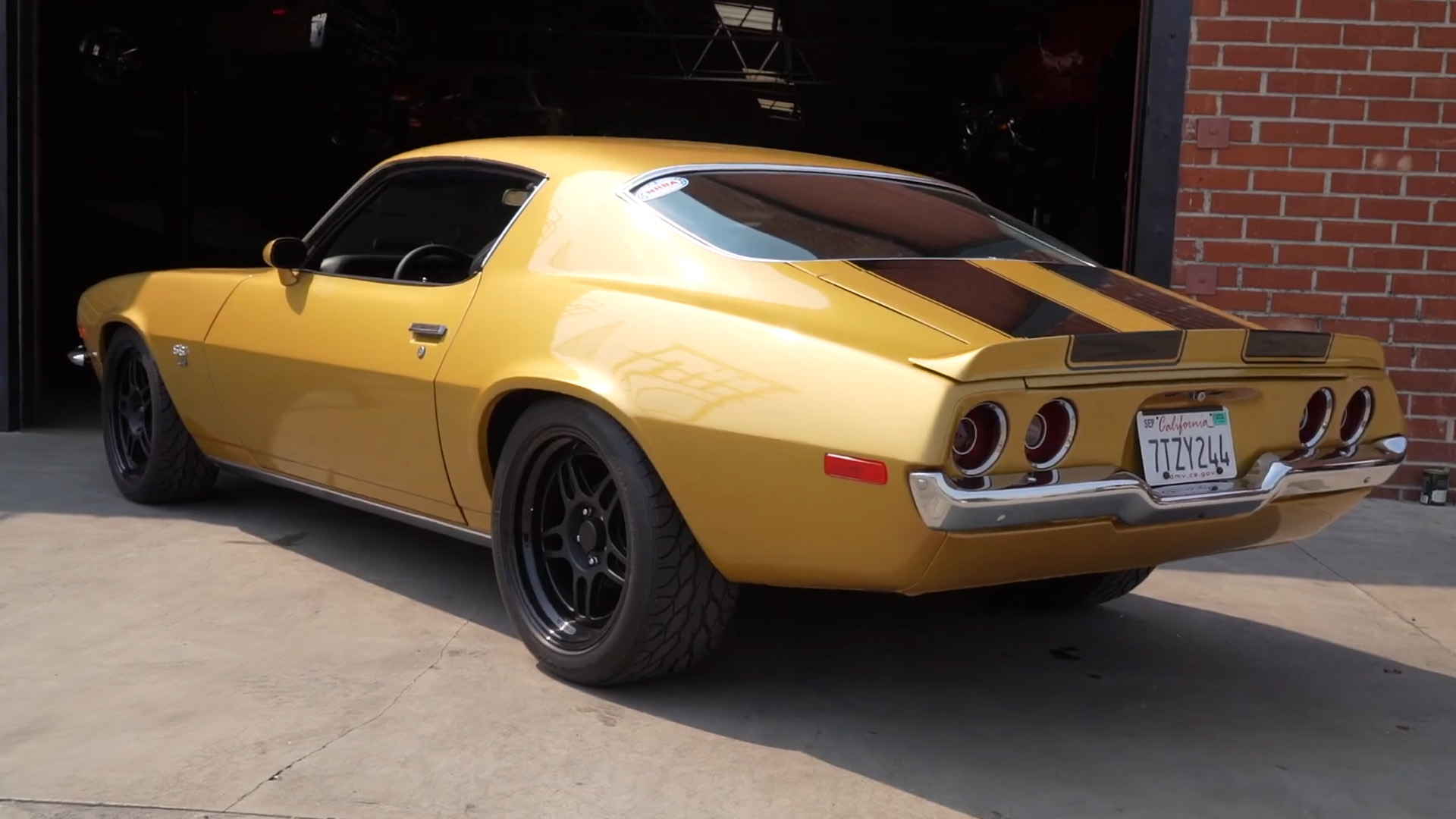 Exploring the custom restored 1970 Chevy Camaro muscle car