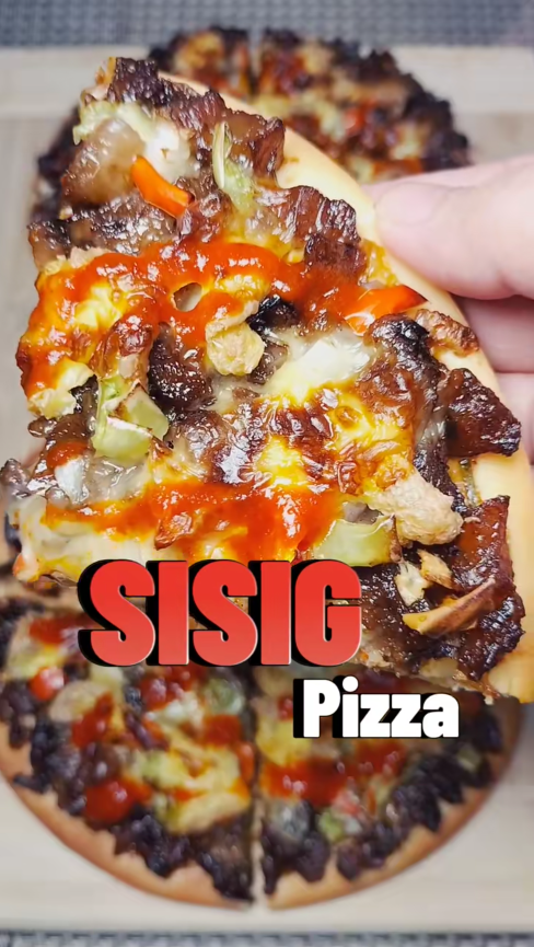 Sisig pizza brings two Filipino favorites together