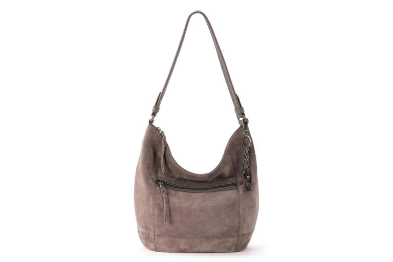 Stylists say these 6 bag trends are feeling dated this fall—here’s an ...