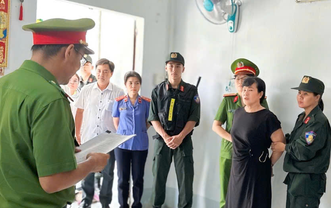 Bắt tạm giam chủ tài khoản Facebook 'Nguyễn Thị Châu'