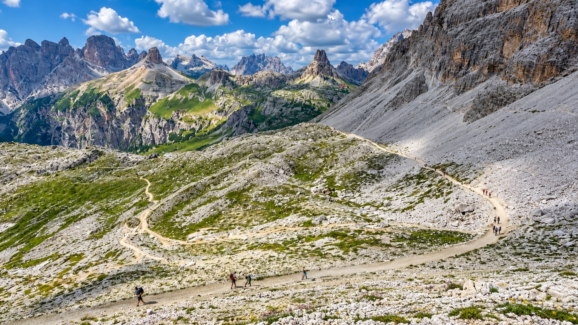 exploring-tre-cime-di-lavaredo-in-south-tyrol-italy-4k