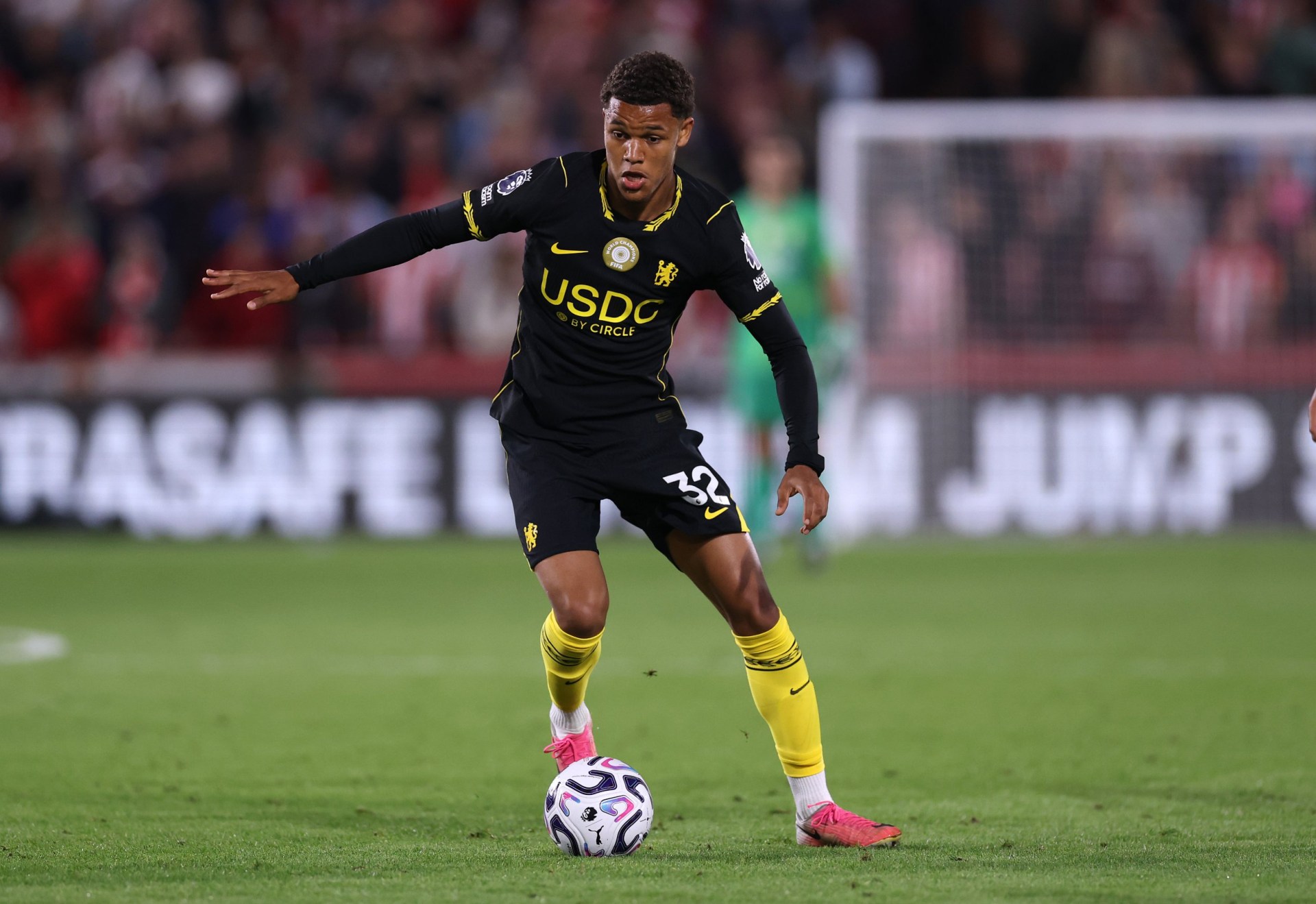 Chelsea youngster Nicoll-Jazuli made his first-team debut on Friday (Picture: Getty)