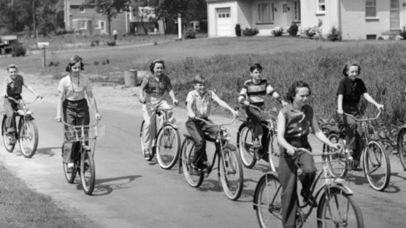 17 boomer childhood lessons that completely disappeared from today’s ...