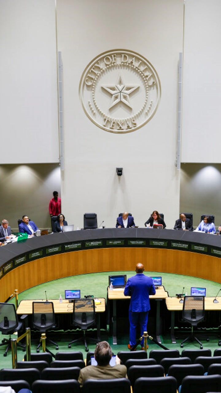 Dallas stronger mayor plan: 5 questions facing former mayors