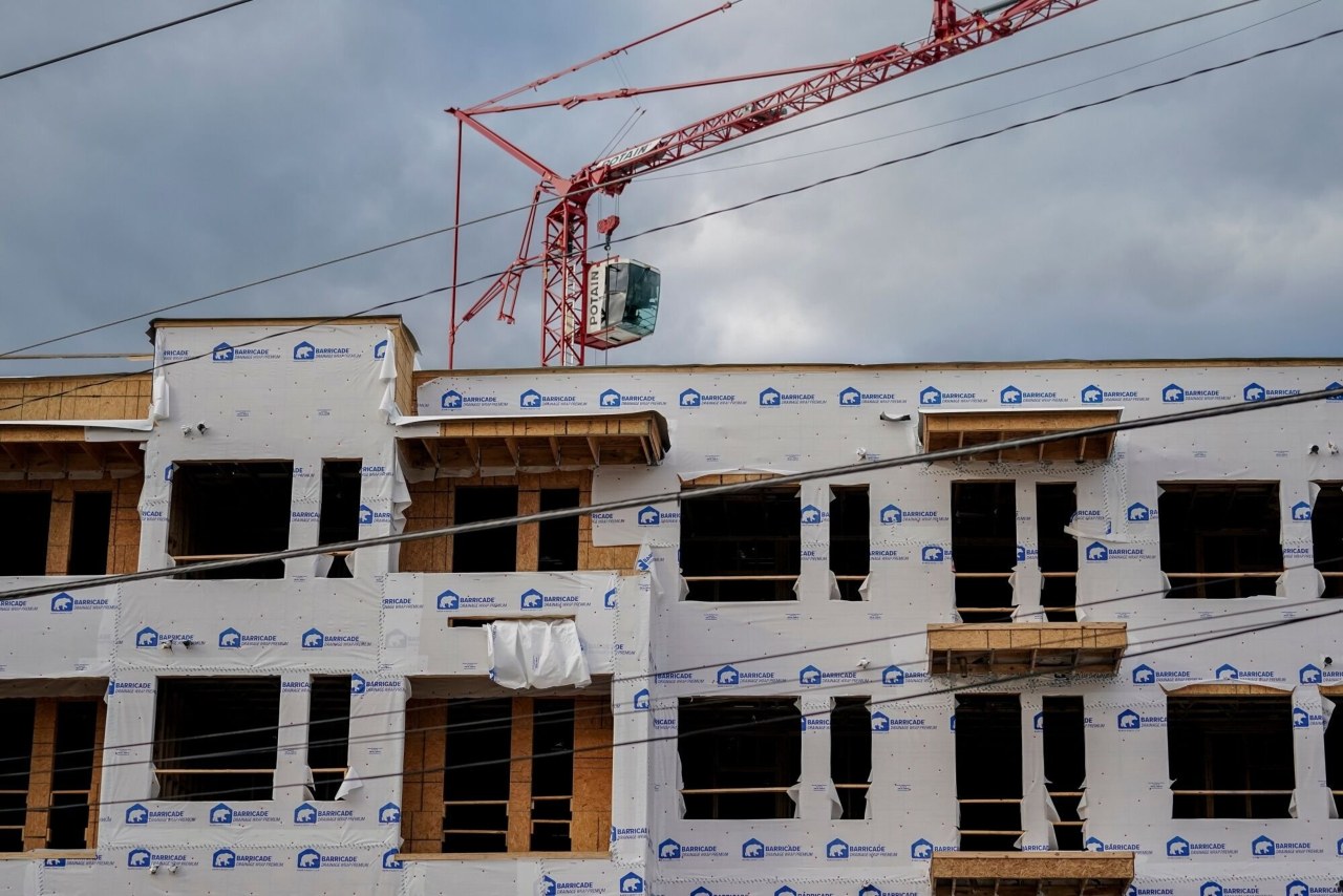 Apartment landlords have a $2 trillion debt problem that is only getting worse