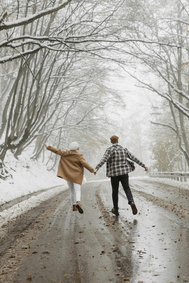 7 signs they're just using you as a placeholder