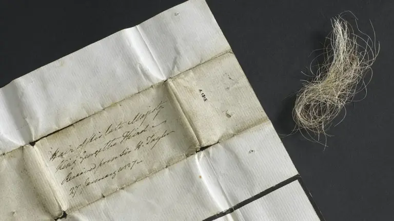 20 secret love-letter tricks used before texting