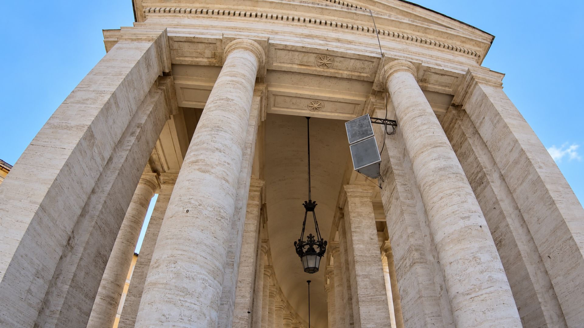 Walking beneath Saint Peter’s Square colonnades in Vatican City (4K)