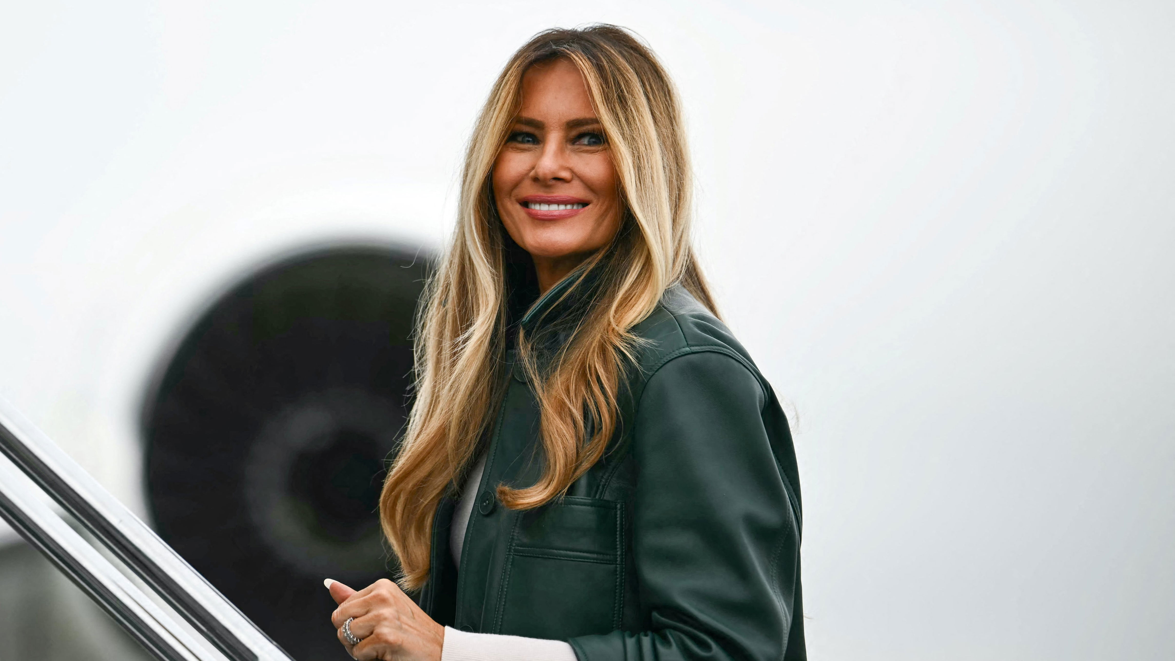 Melania surfaces to revel in lavishly sucking up to dictator