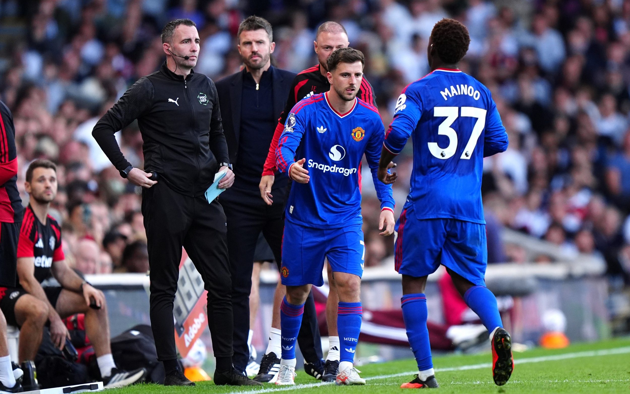 Kobbie Mainoo’s withdrawal at Fulham was tactical, according to Manchester United manager Michael Carrick - PA /Bradley Collyer