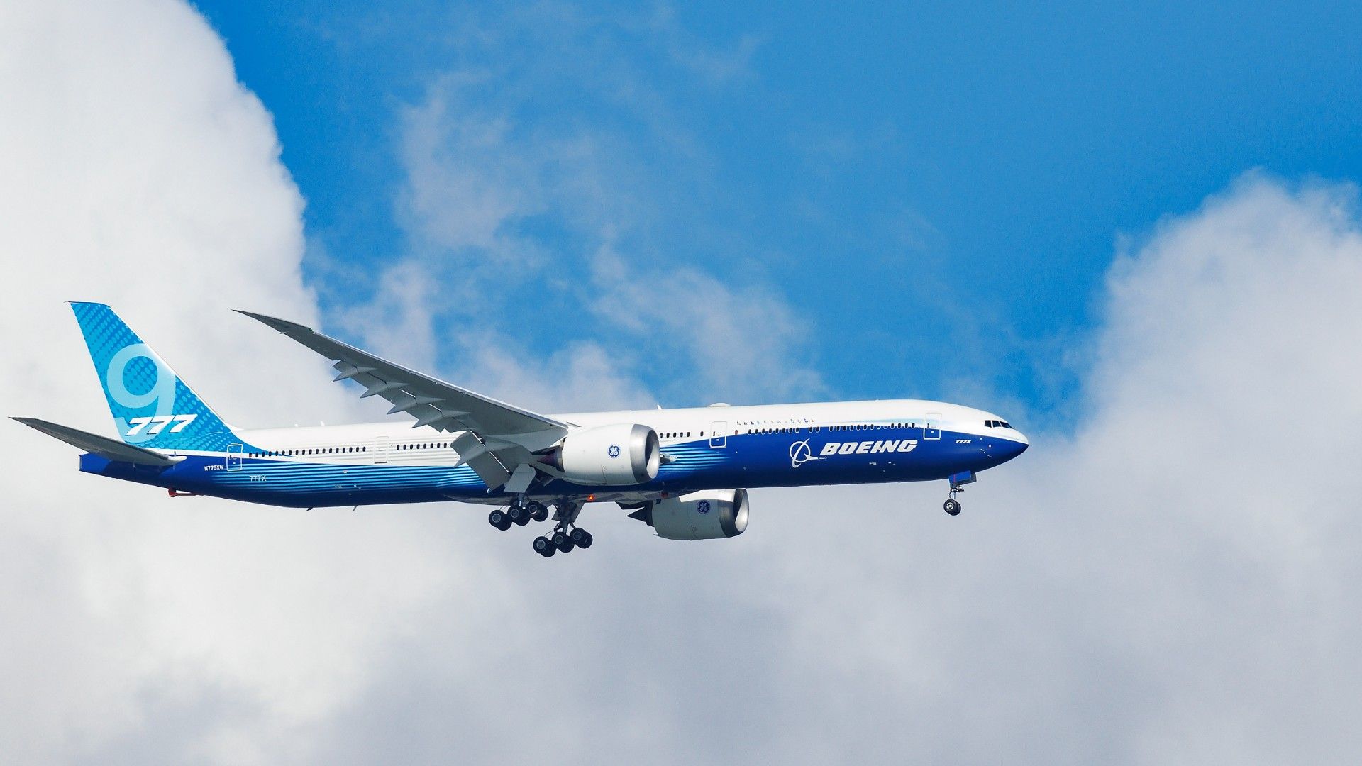 Boeing 777X certification faces shutdown if 17,000 engineers strike ...
