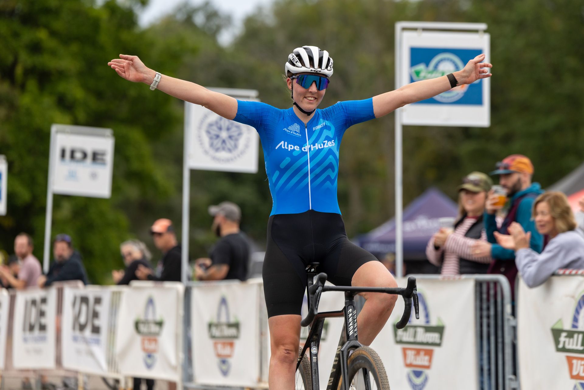 Virginia's Blue Ridge GO Cross: Manon Bakker and Tofik Beshir solo to ...