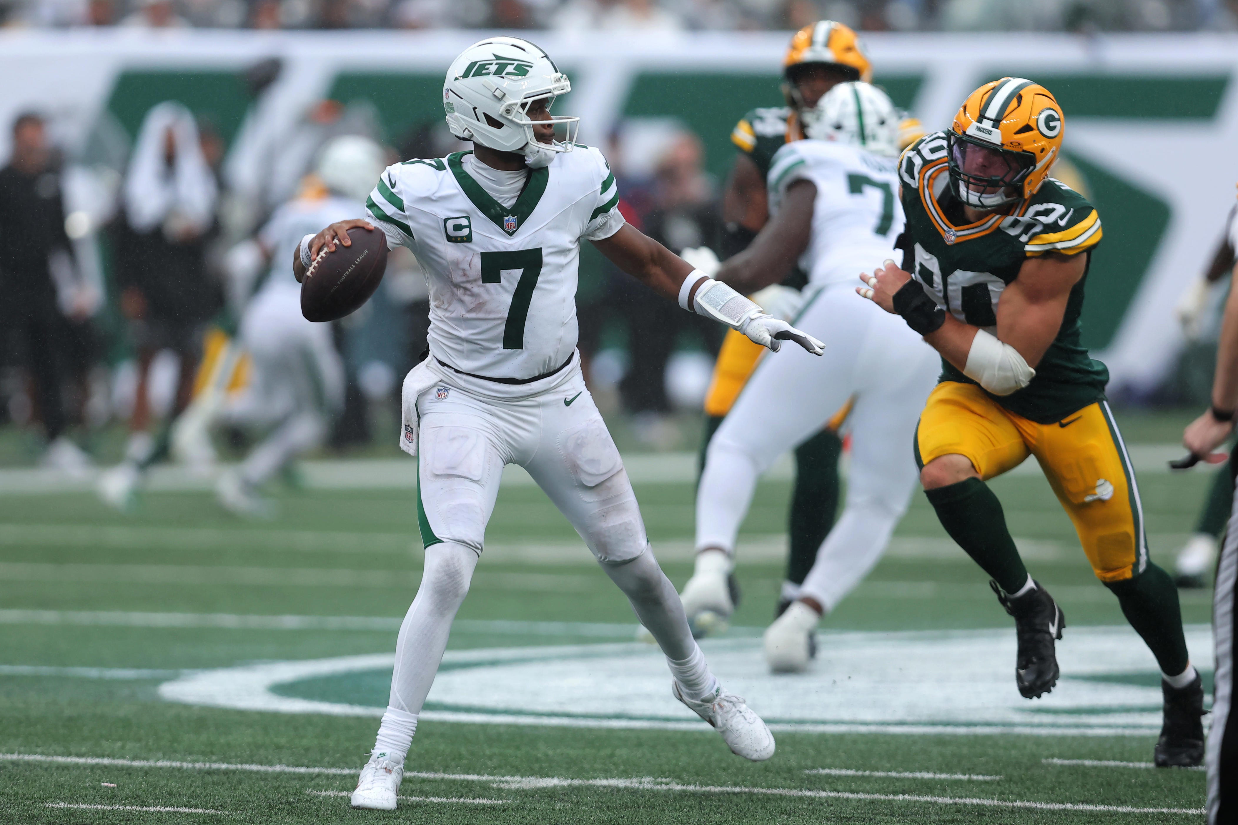 Breaking down Lukas Van Ness's breakout Week 2 performance vs. Jets