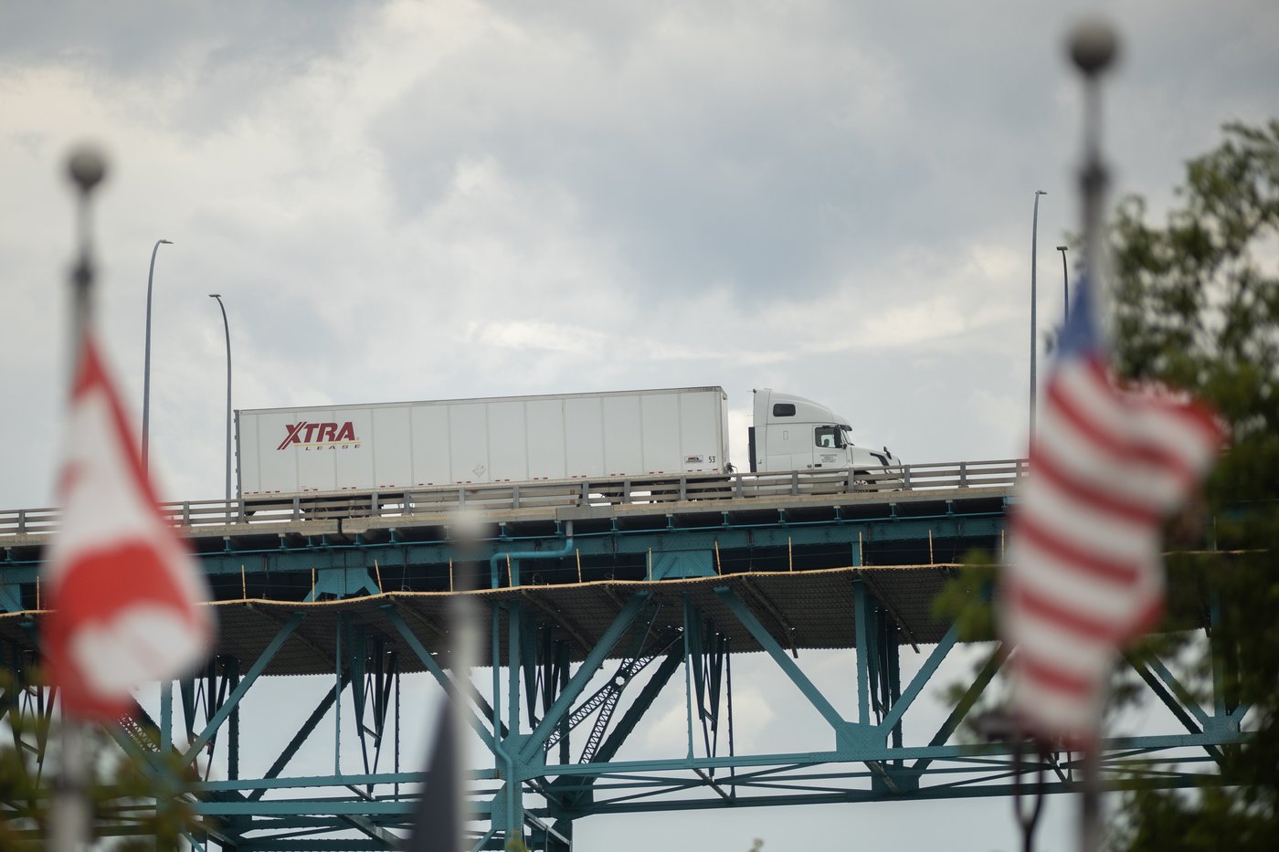 Ontario to standardize truck driver training after scathing auditor ...
